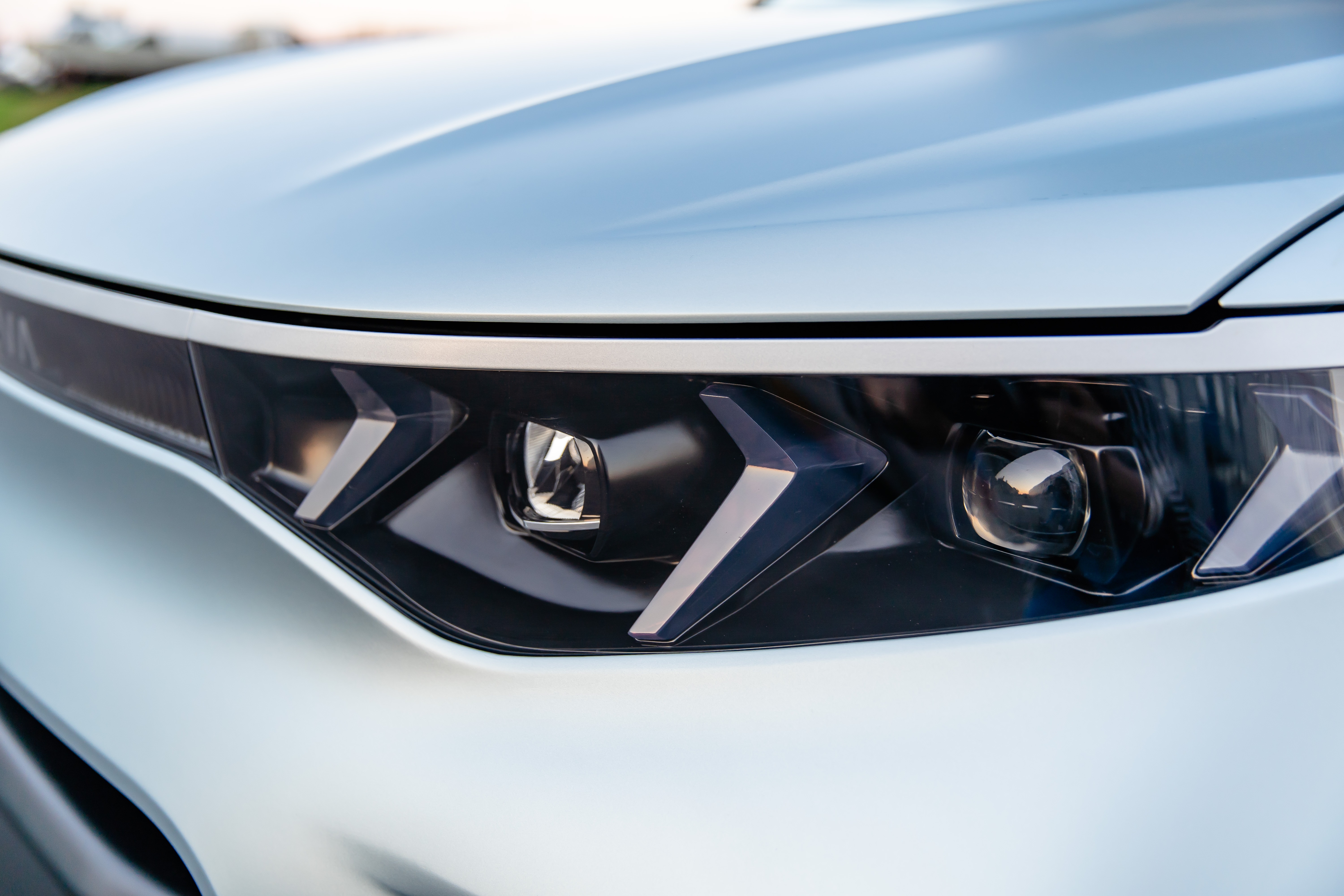 Концерн ВКО "Алмаз-Антей" патентует облик нового российского электромобиля E-NEVA