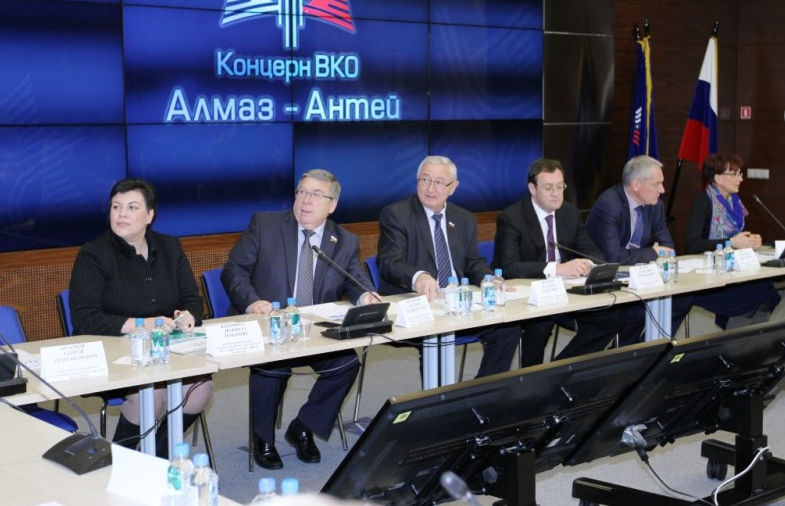 В Концерне ВКО "Алмаз – Антей" обсудили меры поддержки производства высокотехнологичных медицинских изделий