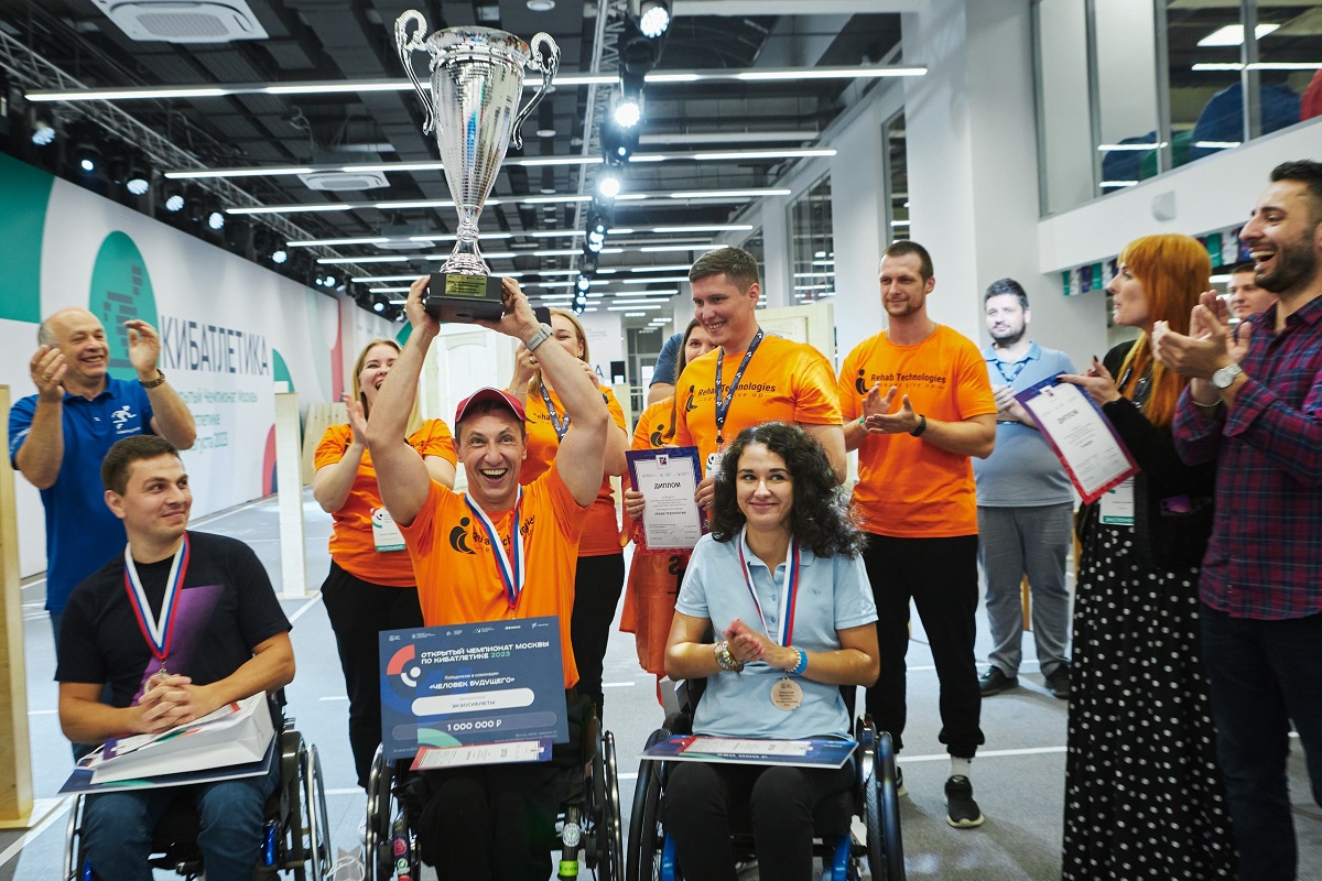 Экзоскелет Remotion от Концерна ВКО «Алмаз – Антей» помог взять  «золото» победителю первого чемпионата Москвы по кибератлетике