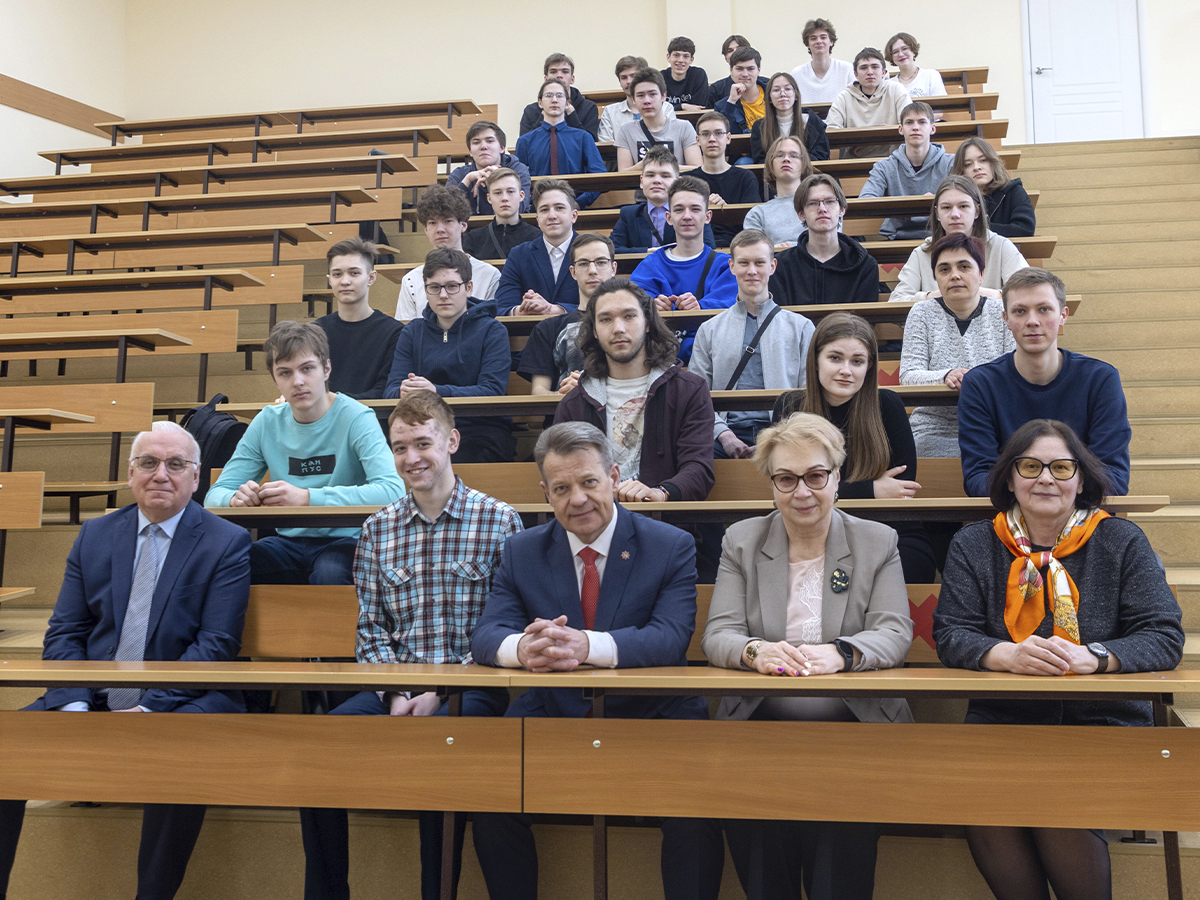  «Купол» провел Форум школьников Ижевска