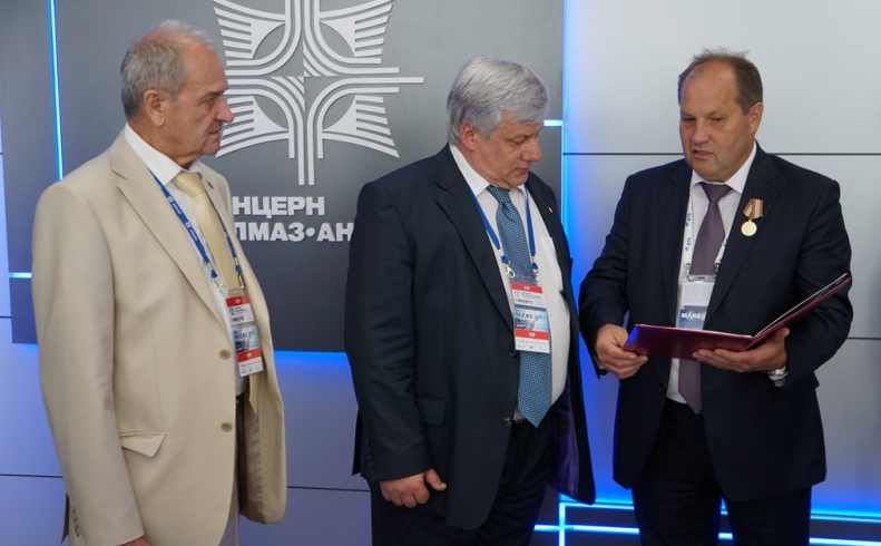 Концерн ПВО "Алмаз – Антей" получил новое свидетельство о праве на осуществление внешнеторговой деятельности