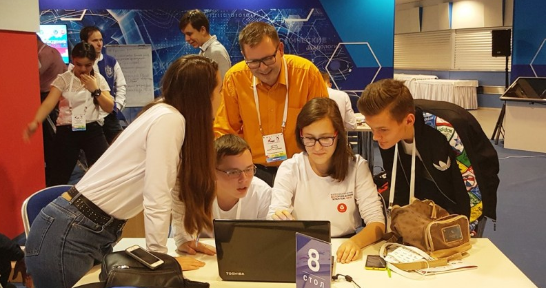 Концерн ВКО "Алмаз-Антей" готовит новое поколение кадров для оборонно-промышленного комплекса